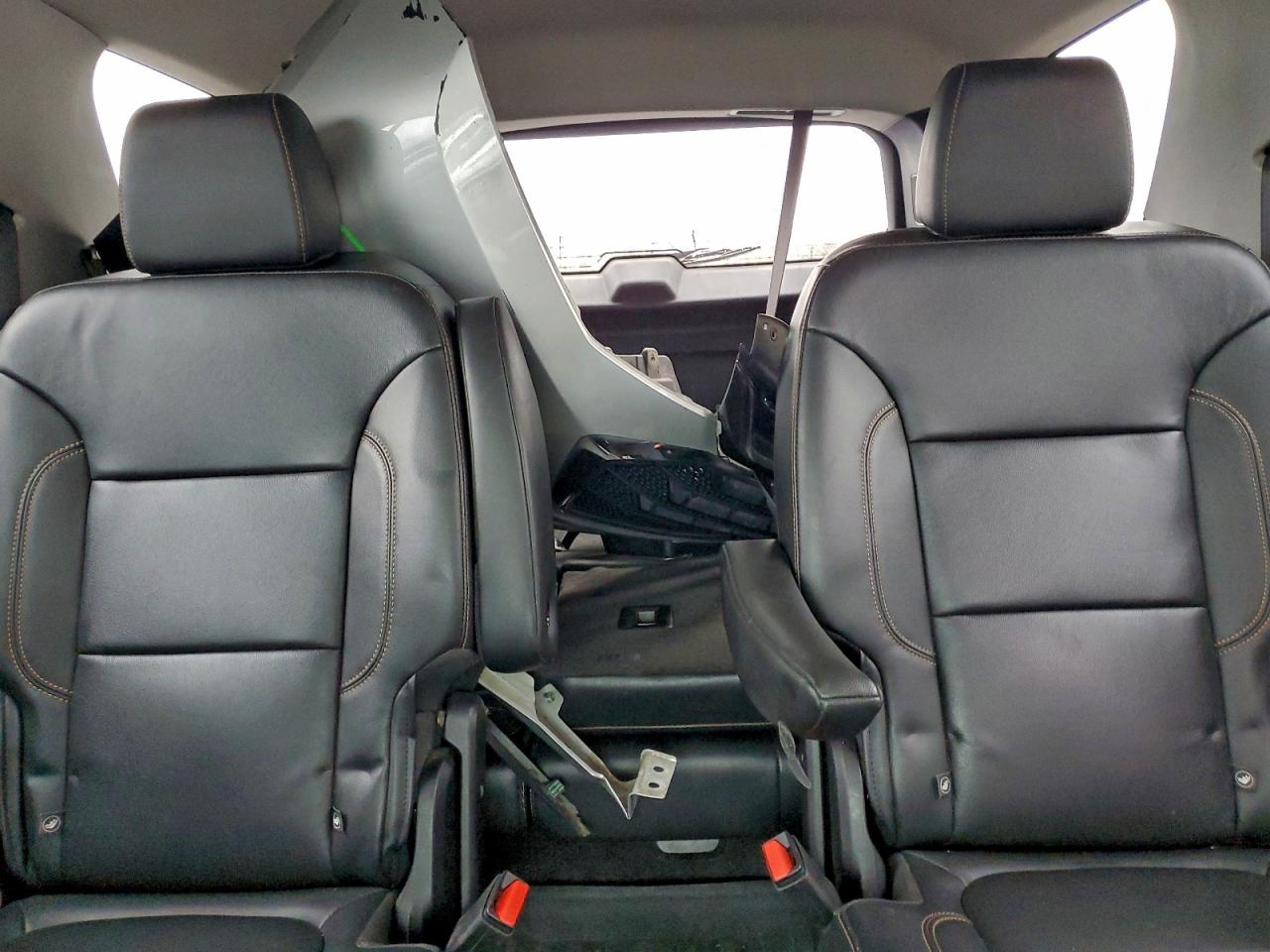 2019 Chevrolet Traverse Lt VIN: 1GNEVHKW5KJ303478 Lot: 94085705