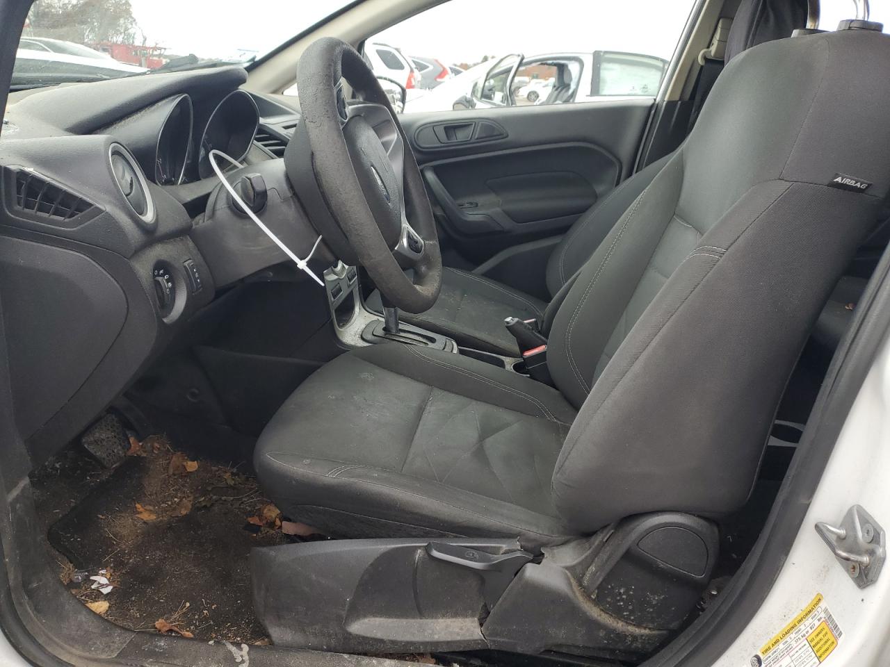 2017 Ford Fiesta Se VIN: 3FADP4EJXHM102961 Lot: 92084655