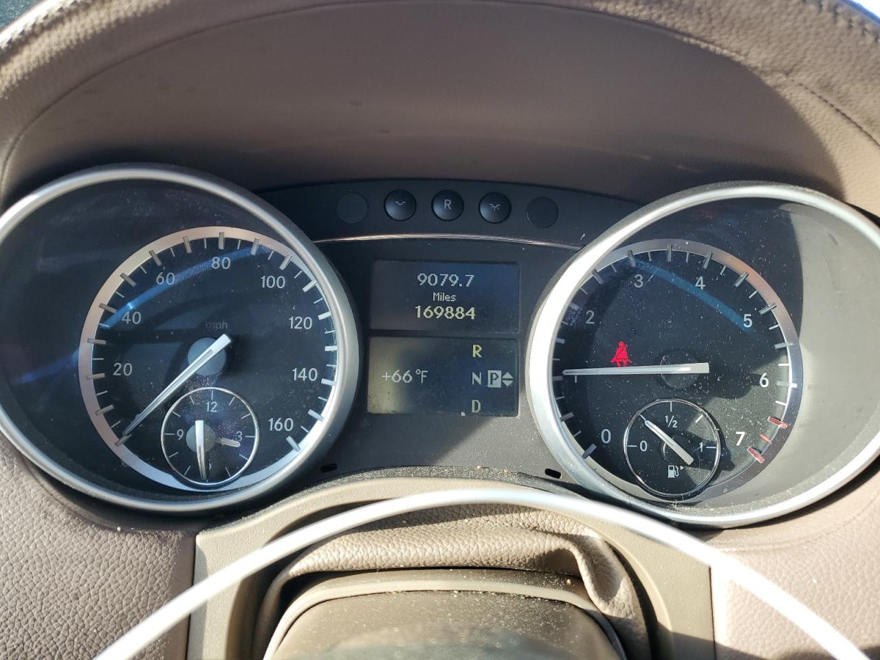 2011 Mercedes-Benz Gl 450 4Matic VIN: 4JGBF7BE2BA698354 Lot: 92919005