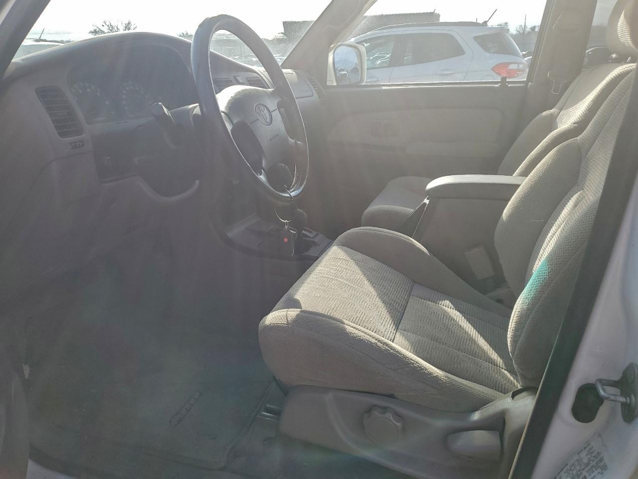 2000 Toyota 4Runner Sr5 VIN: JT3HN86R1Y0317648 Lot: 94350755