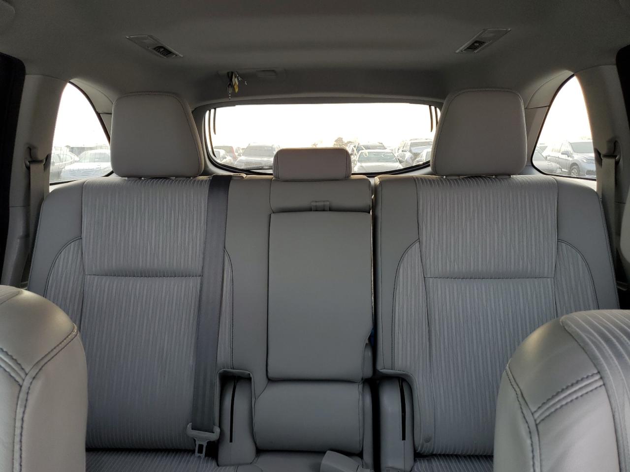 2015 Toyota Highlander Le VIN: 5TDBKRFH7FS094193 Lot: 94057805