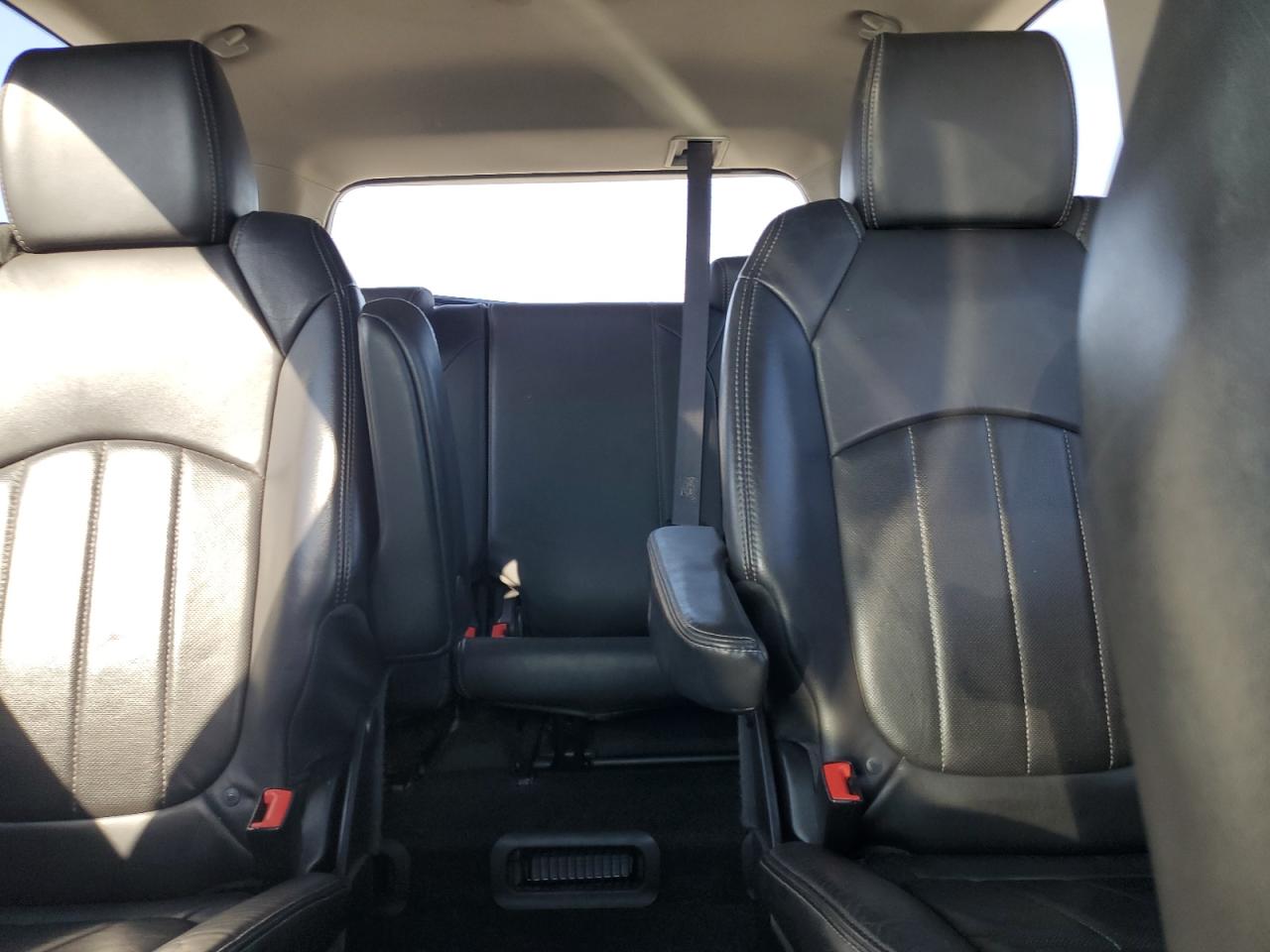 2013 GMC Acadia Denali VIN: 1GKKRTKD8DJ190585 Lot: 91793345