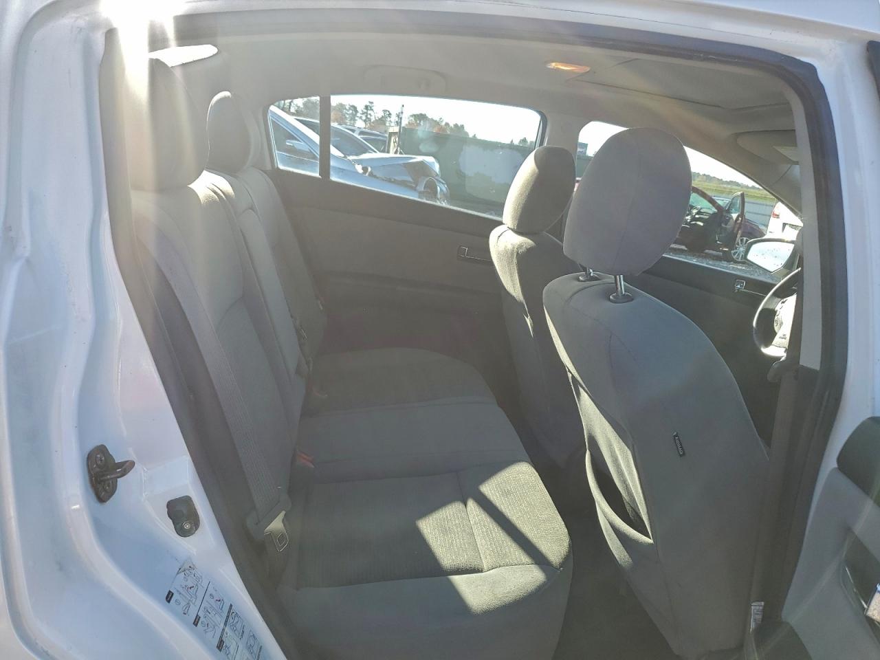 2011 Nissan Sentra 2.0 VIN: 3N1AB6AP3BL730734 Lot: 93864505