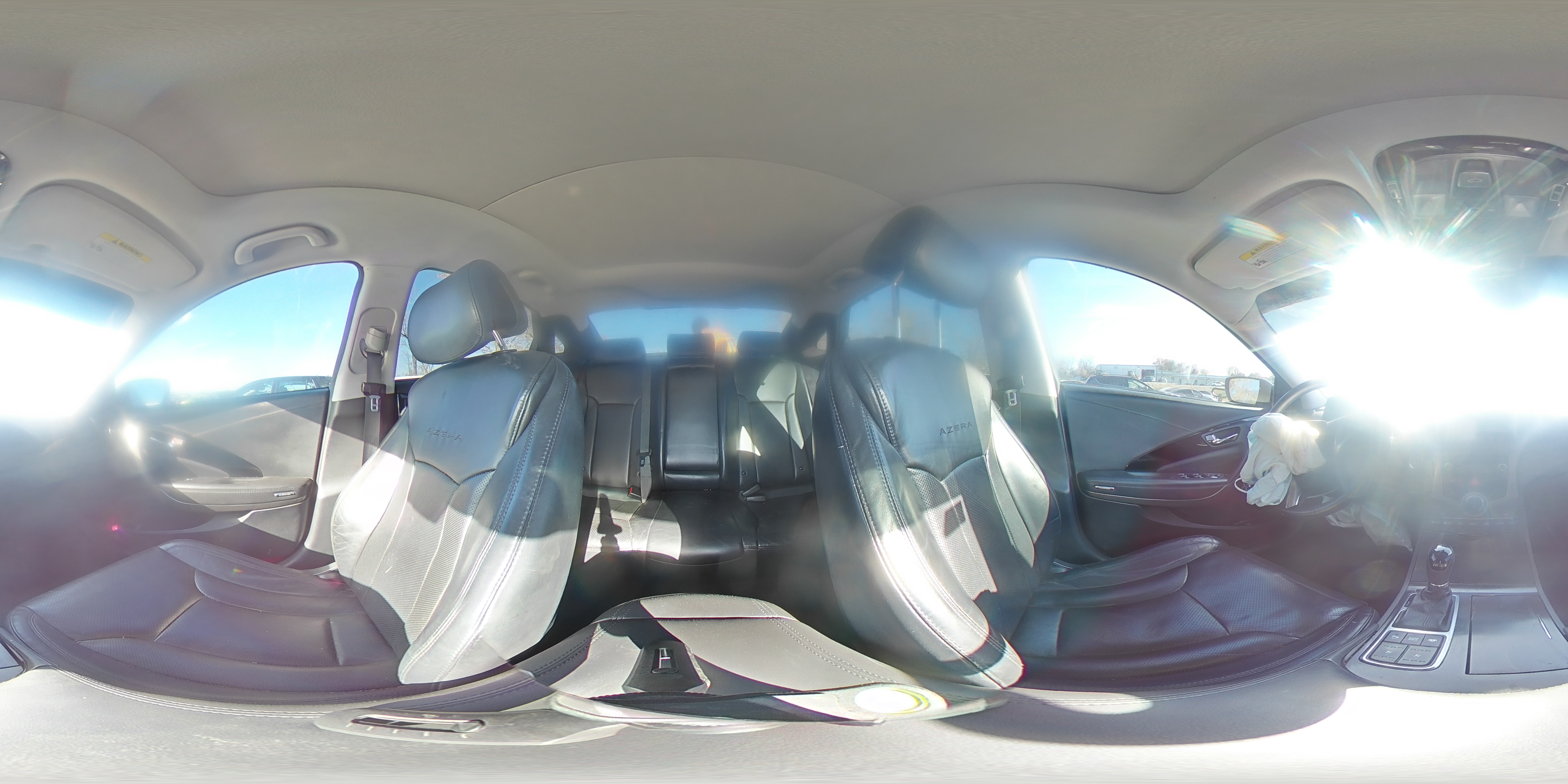 2017 Hyundai Azera Limited VIN: KMHFH4JG2HA590743 Lot: 92434715