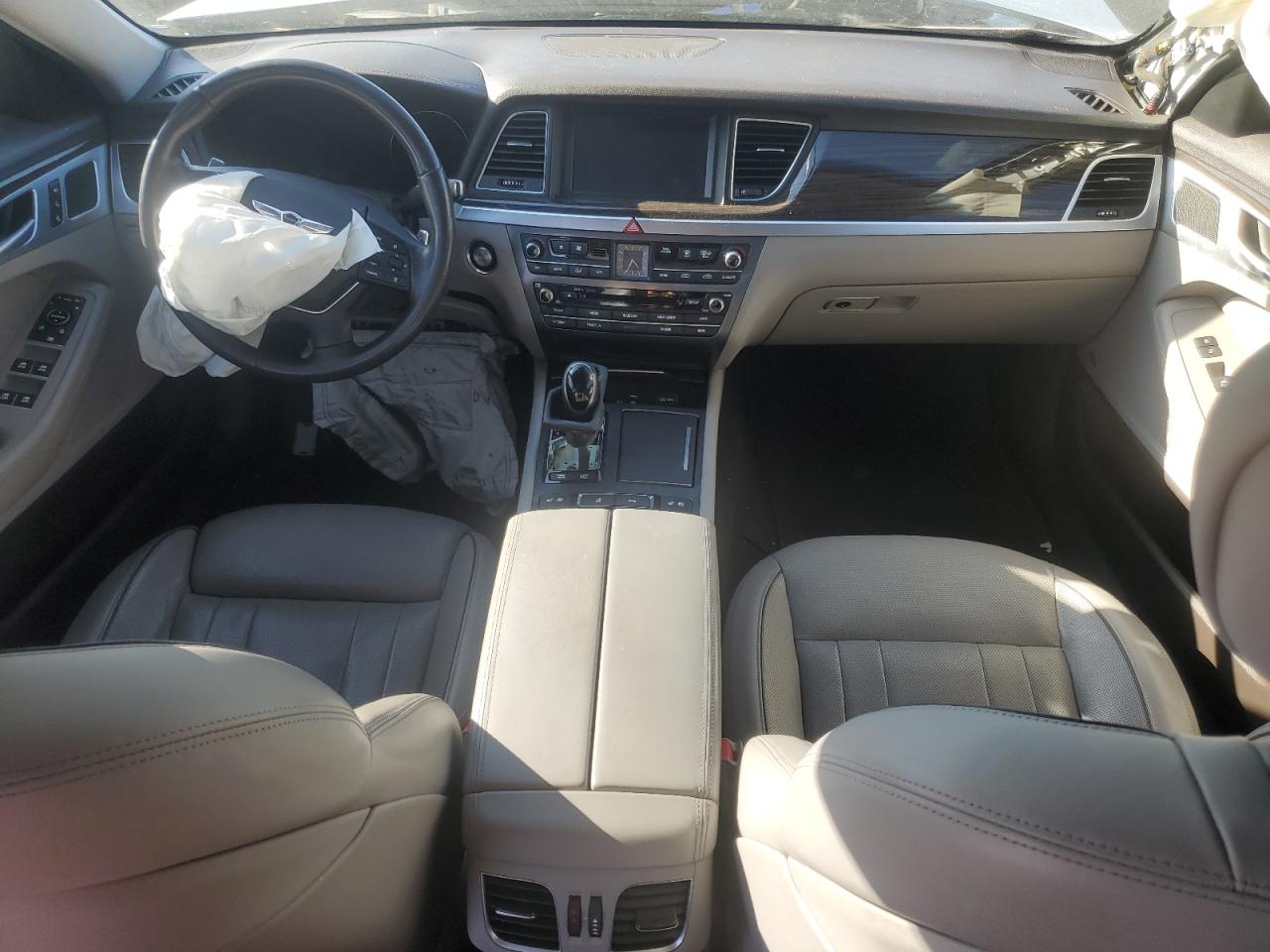 2016 Hyundai Genesis 3.8L VIN: KMHGN4JE3GU117796 Lot: 91995345