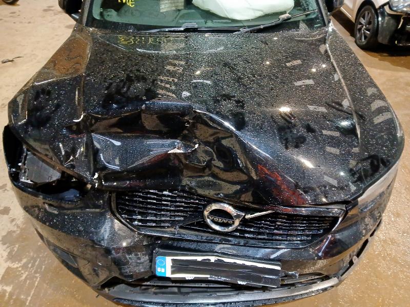 2018 VOLVO XC40 2.0 D3 R DESIGN PRO 5DR GEARTRONIC