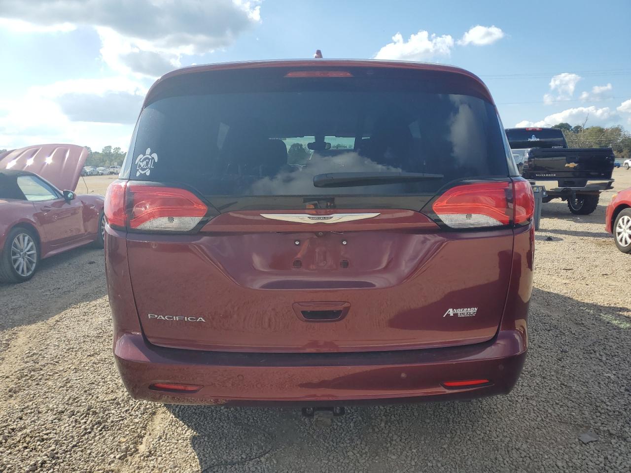 2017 Chrysler Pacifica Lx VIN: 2C4RC1CG1HR598243 Lot: 92707455