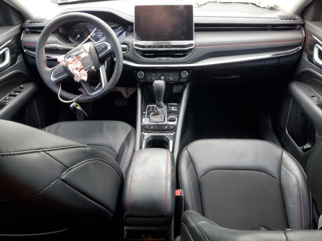 2022 Jeep Compass Trailhawk VIN: 3C4NJDDB4NT101977 Lot: 92226225