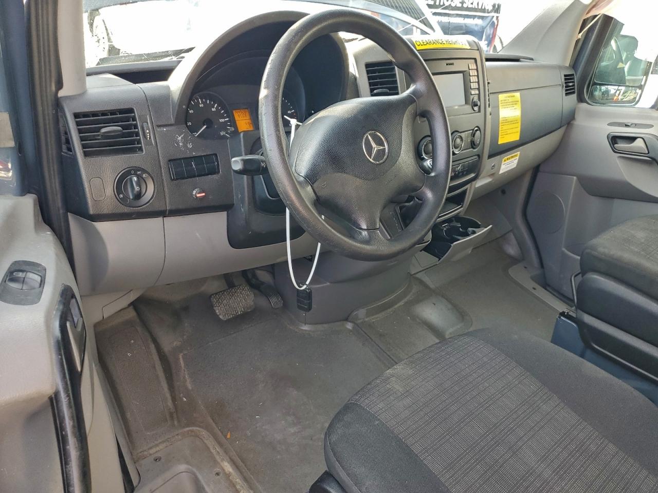 2018 Mercedes-Benz Sprinter 2500 VIN: WD3PE7CD2JP622741 Lot: 94147635