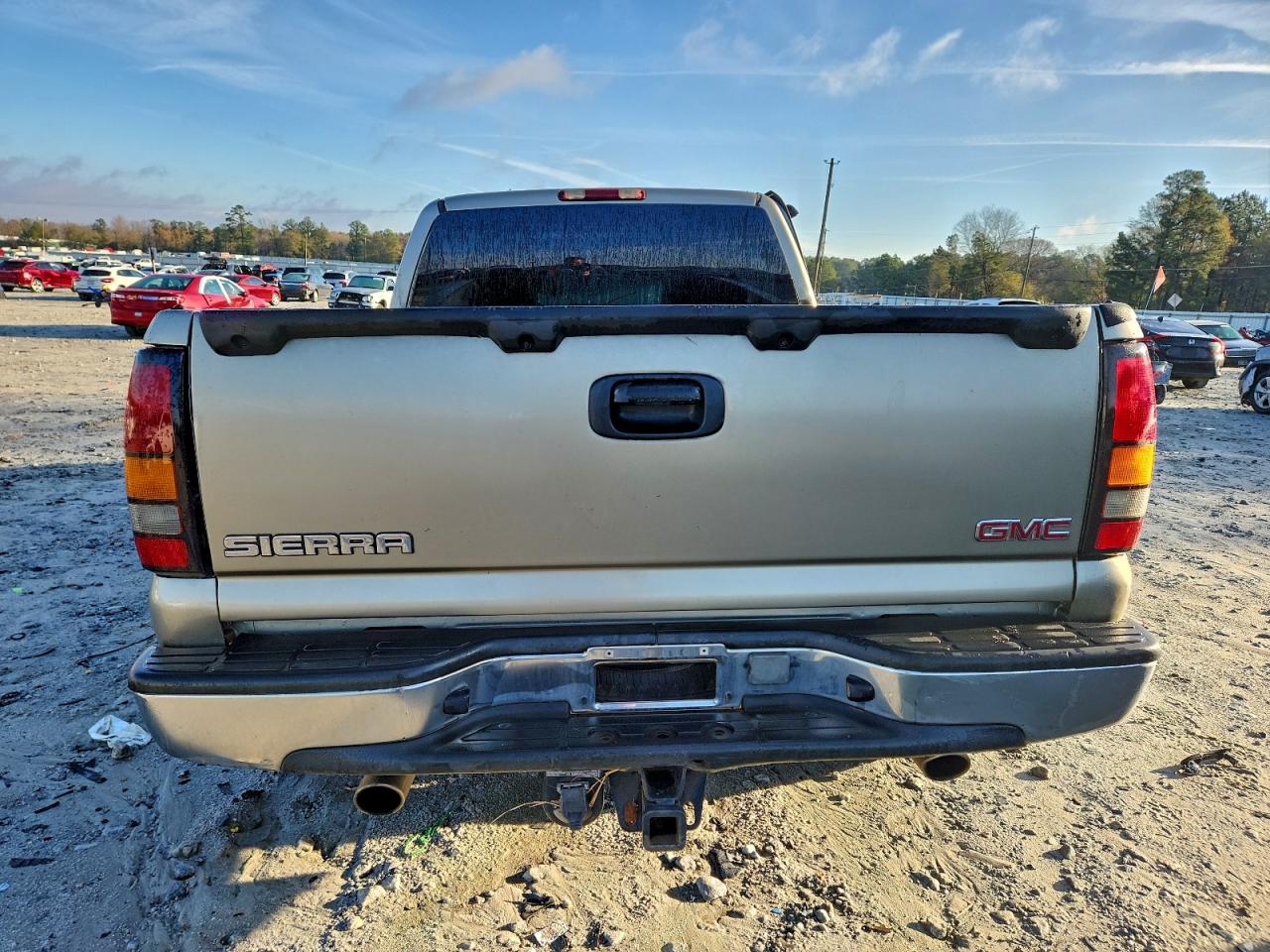 2001 GMC New Sierra C1500 VIN: 2GTEC19T711187873 Lot: 94255805