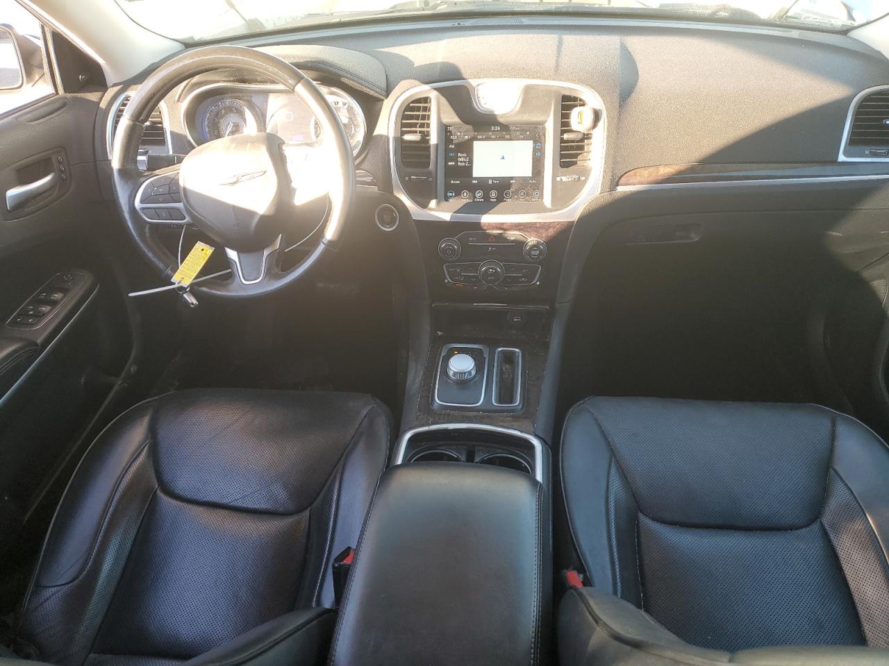 2019 Chrysler 300 Limited VIN: 2C3CCAEG8KH563090 Lot: 91352315