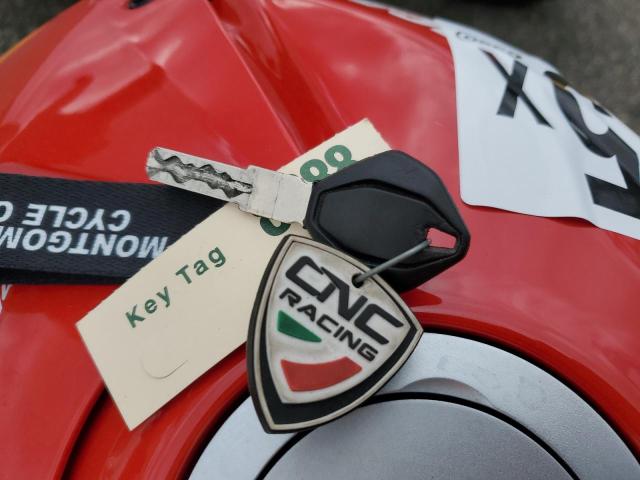 2022 DUCATI STREETFIGHTER V4  