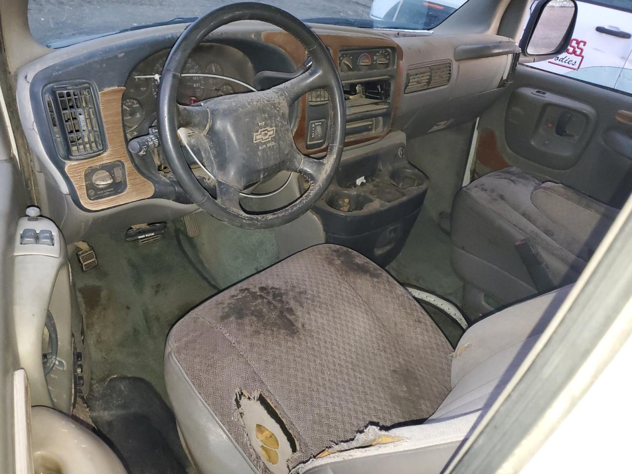 2000 Chevrolet Express G1500 VIN: 1GBFG15R8Y1193852 Lot: 91889835