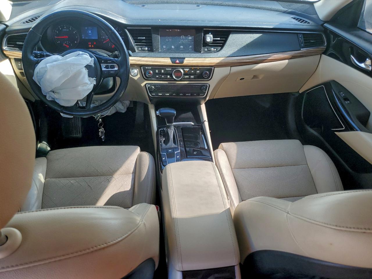 2017 Kia Cadenza Premium VIN: KNALB4J16H5044652 Lot: 94436885