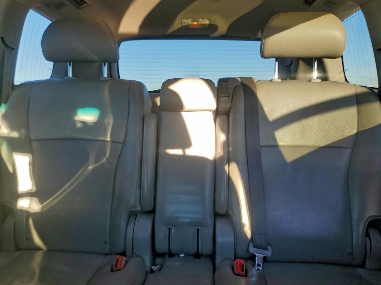 2010 Toyota Highlander Limited VIN: 5TDYK3EH3AS003230 Lot: 94372725