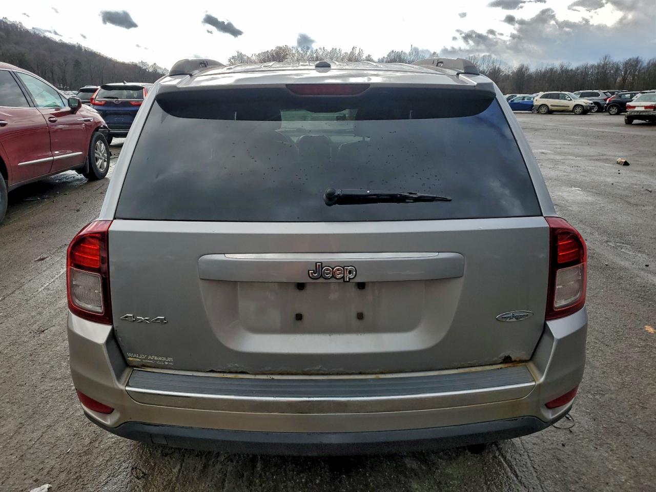 2015 Jeep Compass Latitude VIN: 1C4NJDEB5FD245723 Lot: 94251425