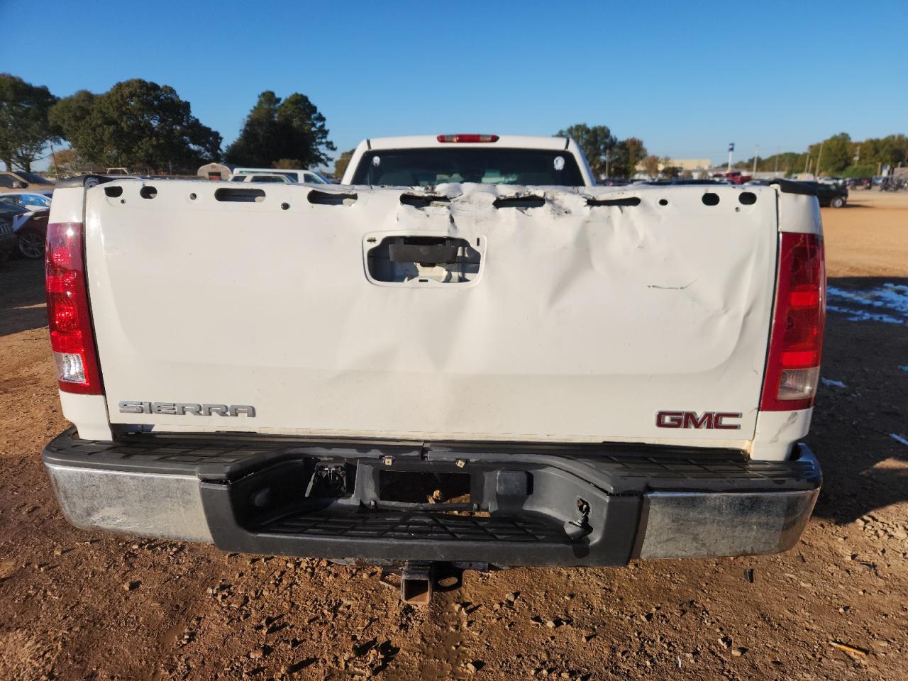 2008 GMC Sierra C1500 VIN: 1GTEC14C88Z900708 Lot: 90931575