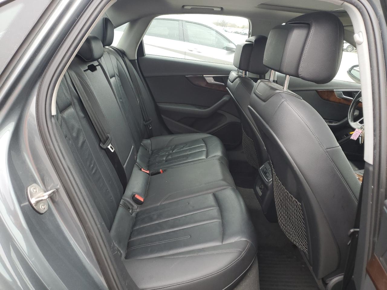 2017 Audi A4 Premium Plus VIN: WAUENAF44HN011117 Lot: 91230025