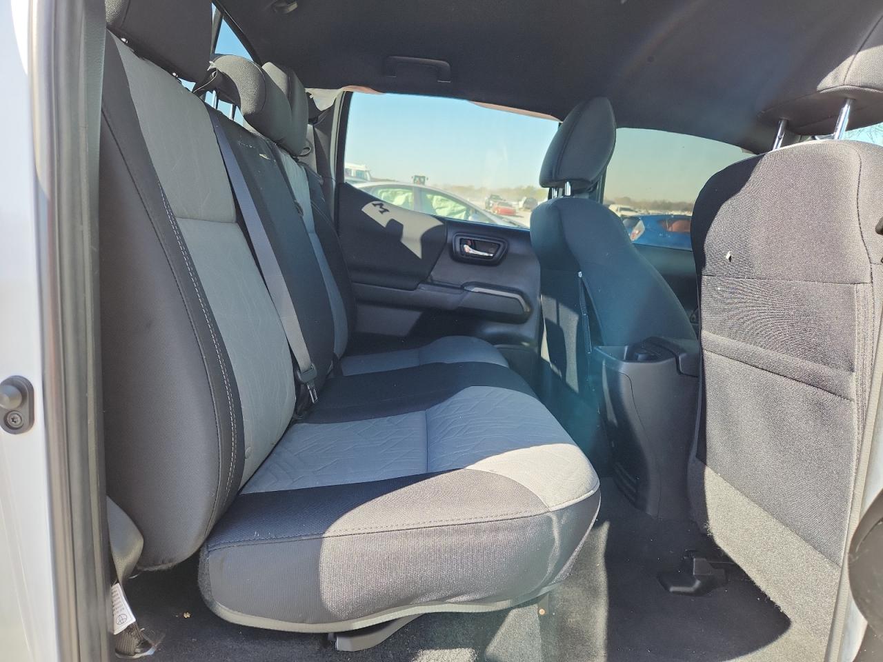 2022 Toyota Tacoma Double Cab VIN: 3TMCZ5AN2NM514608 Lot: 92655245