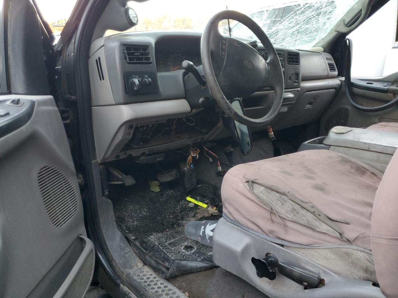 1999 Ford F250 Super Duty VIN: 1FTNX21F8XEE03348 Lot: 90798015