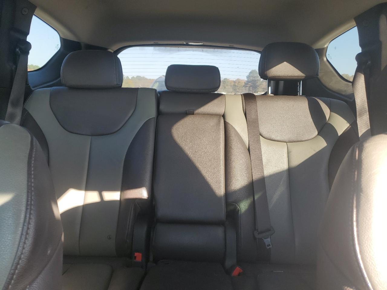 2020 Hyundai Santa Fe Sel VIN: 5NMS33AD9LH233155 Lot: 92585565