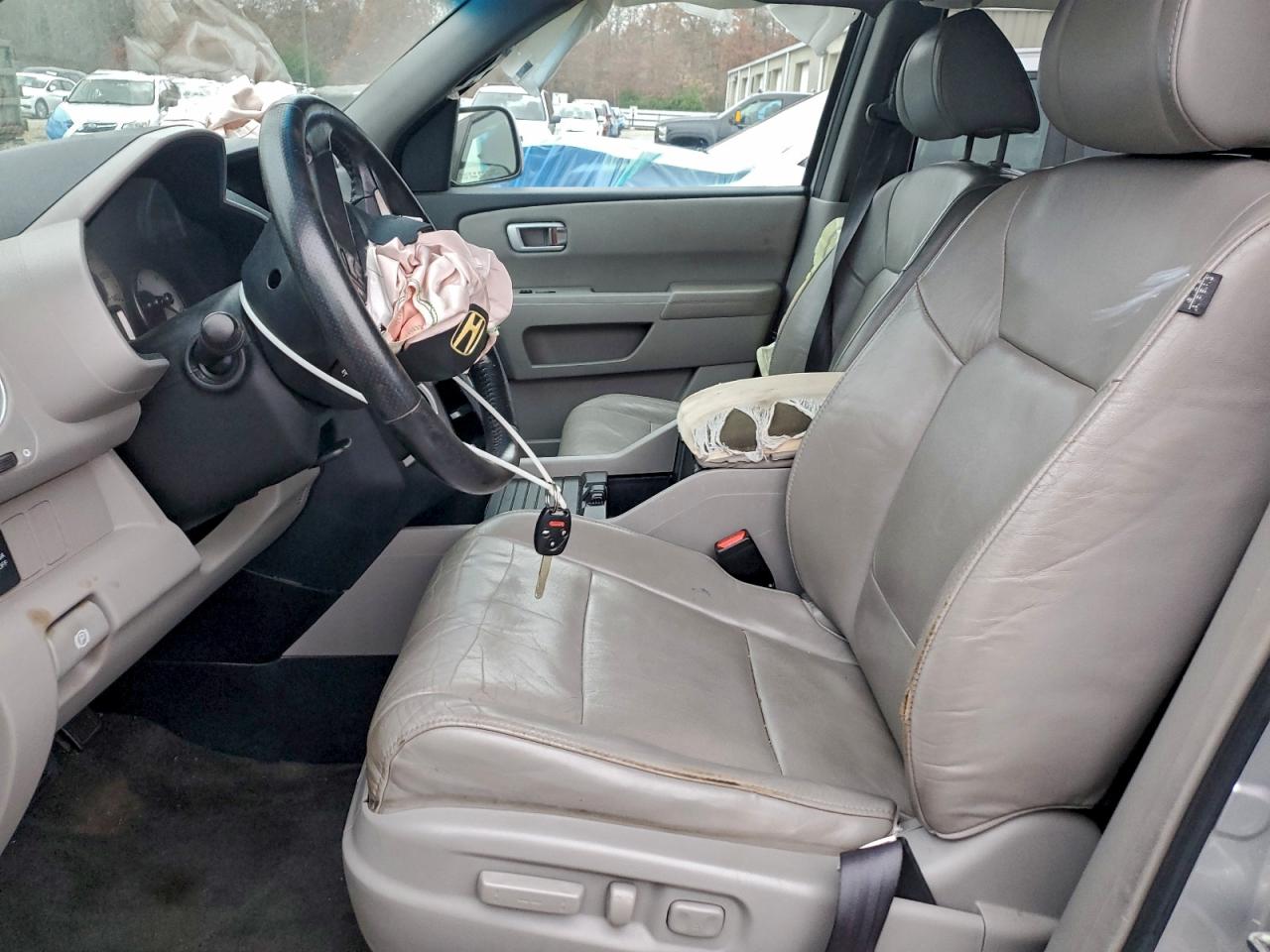 2011 Honda Pilot Exl VIN: 5FNYF4H68BB032703 Lot: 93902435