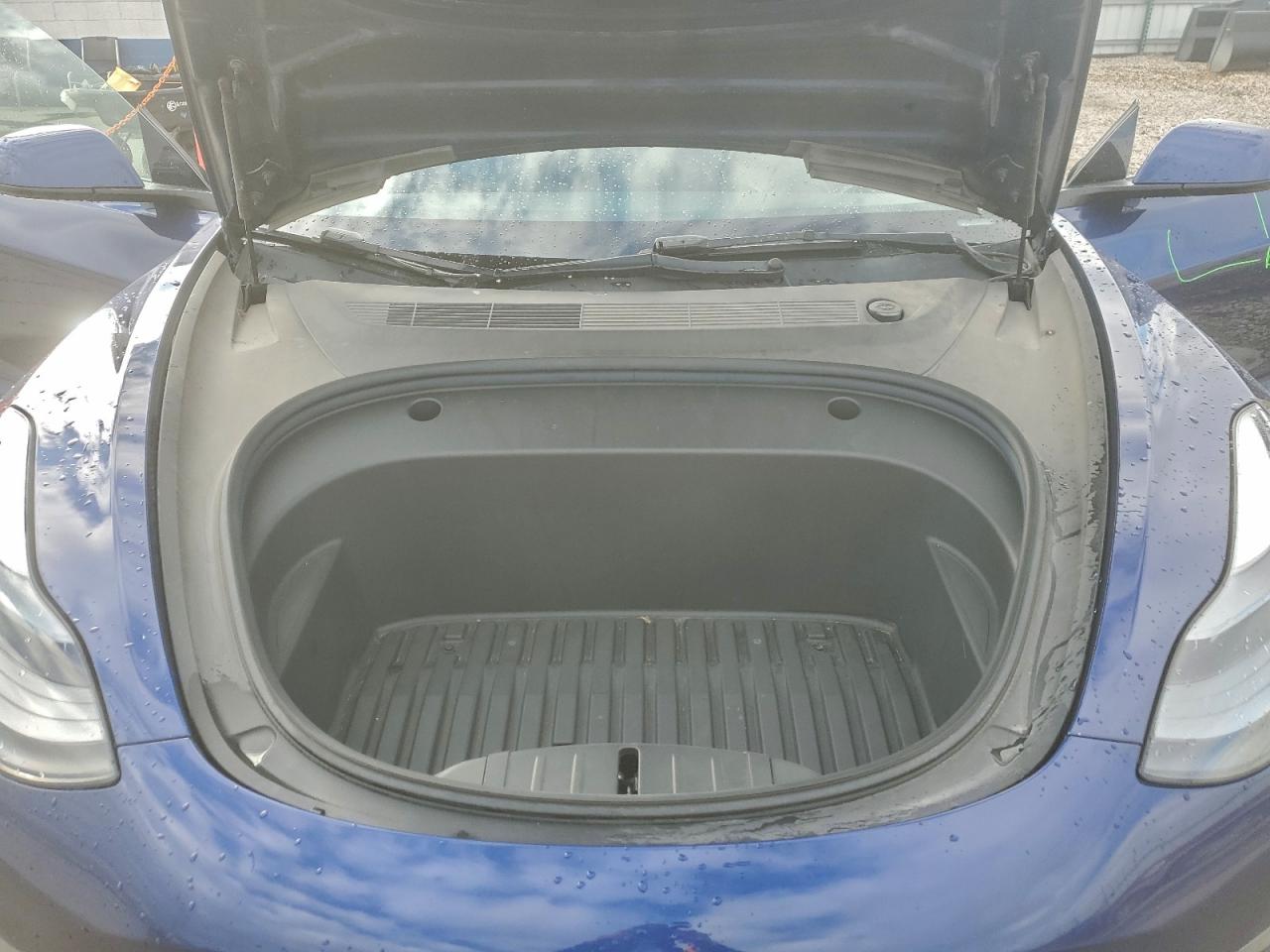 2022 Tesla Model 3 VIN: 5YJ3E1EA8NF370143 Lot: 93987105