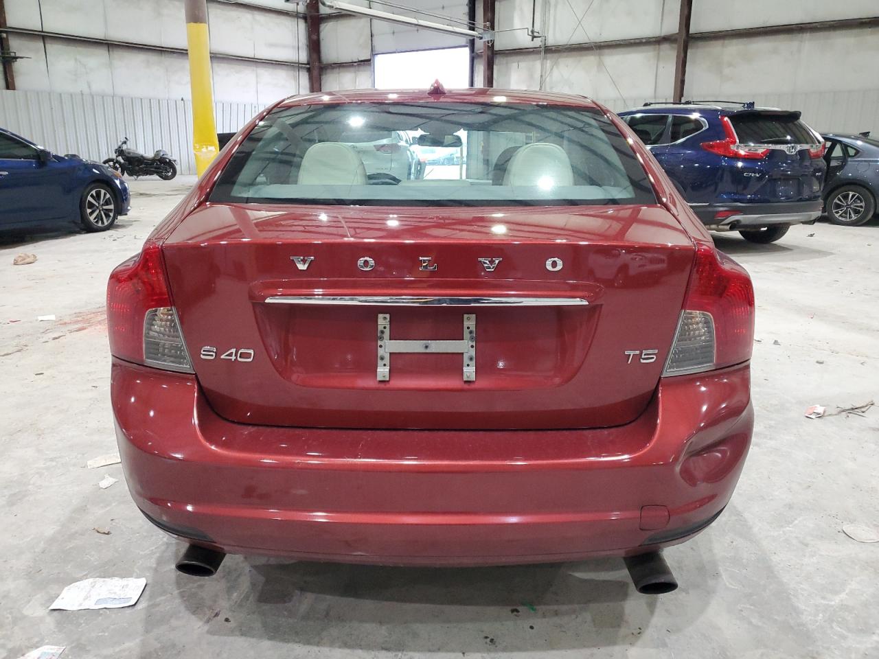 2011 Volvo S40 T5 VIN: YV1672MS7B2536507 Lot: 92928005