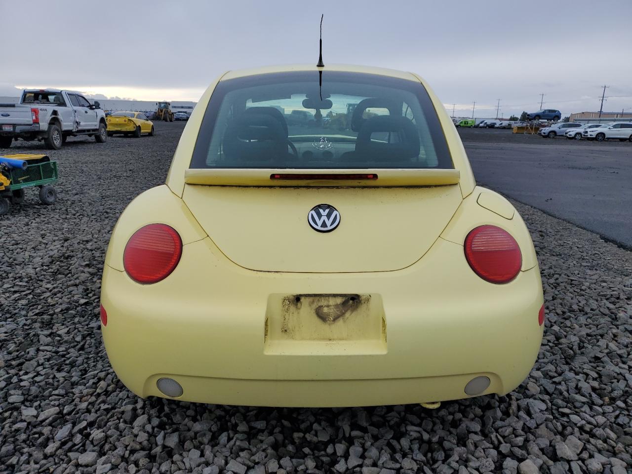 1999 Volkswagen New Beetle Gl VIN: 3VWBC21C6XM420564 Lot: 93199375