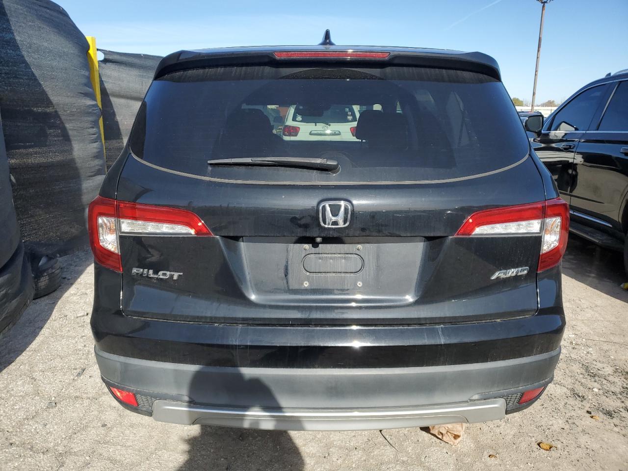 2020 Honda Pilot Exl VIN: 5FNYF6H57LB065079 Lot: 92525525