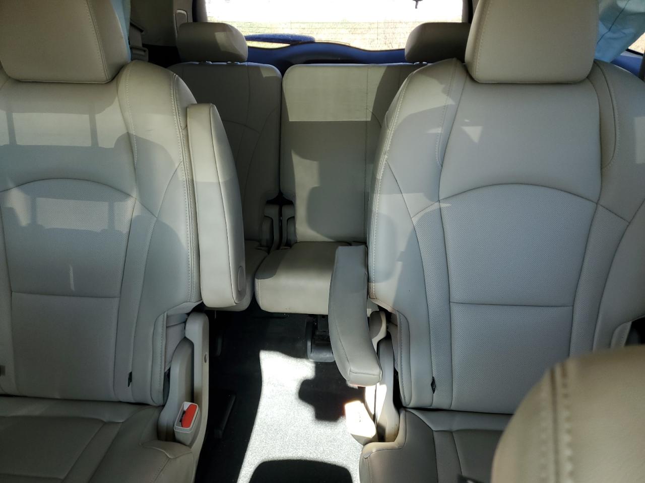 2021 Buick Enclave Essence VIN: 5GAEVAKW8MJ131810 Lot: 92537635