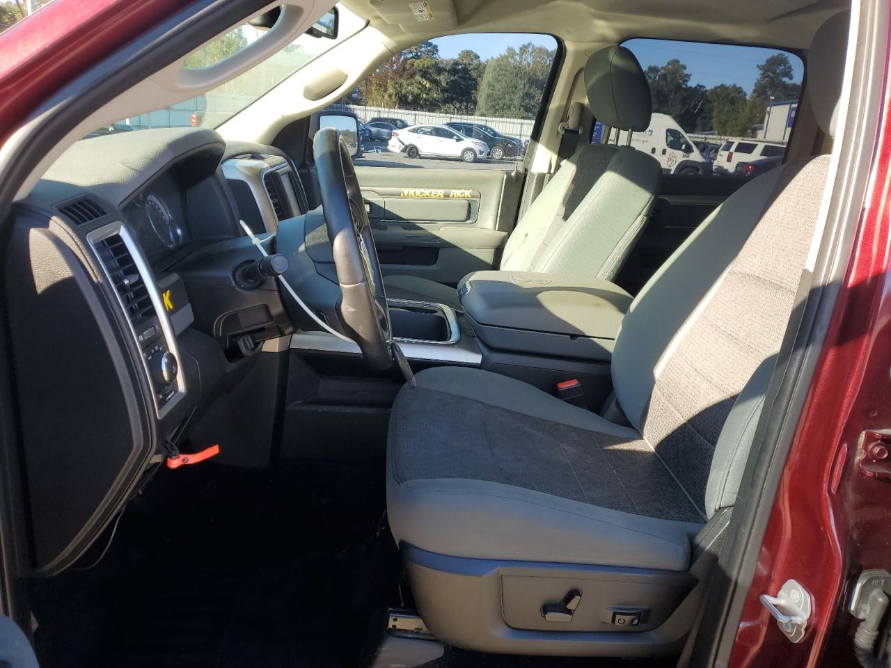 2017 Ram 1500 Slt VIN: 1C6RR7LG5HS584143 Lot: 91324315