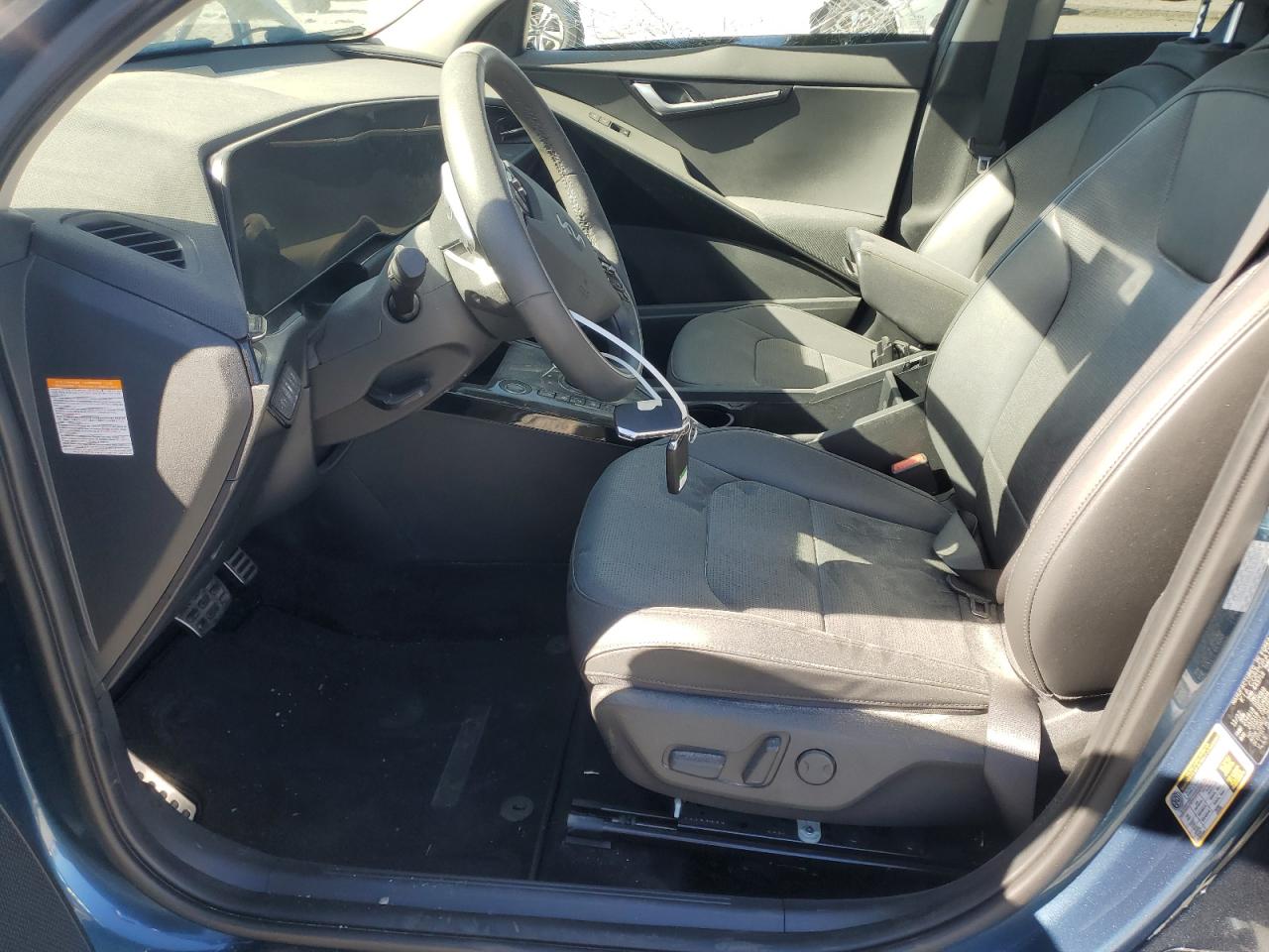 2023 Kia Niro Sx Touring VIN: KNDCR3LF9P5073921 Lot: 92605555