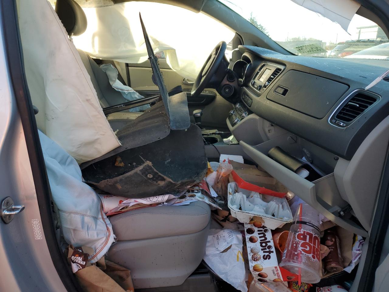 2018 Kia Sedona L VIN: KNDMA5C19J6408768 Lot: 92935265