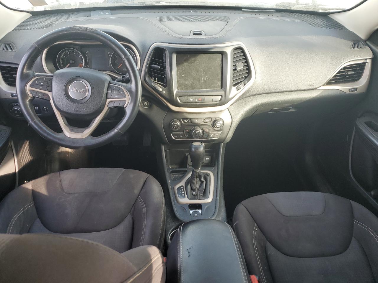 2015 Jeep Cherokee Latitude VIN: 1C4PJLCBXFW632858 Lot: 91802545