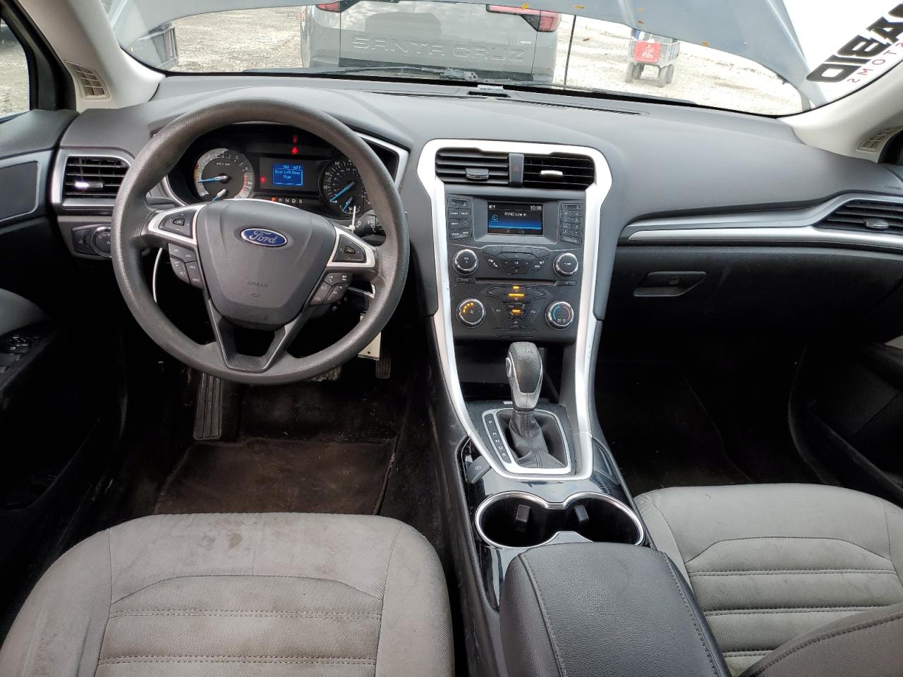 2015 Ford Fusion S VIN: 3FA6P0G77FR119512 Lot: 92594655