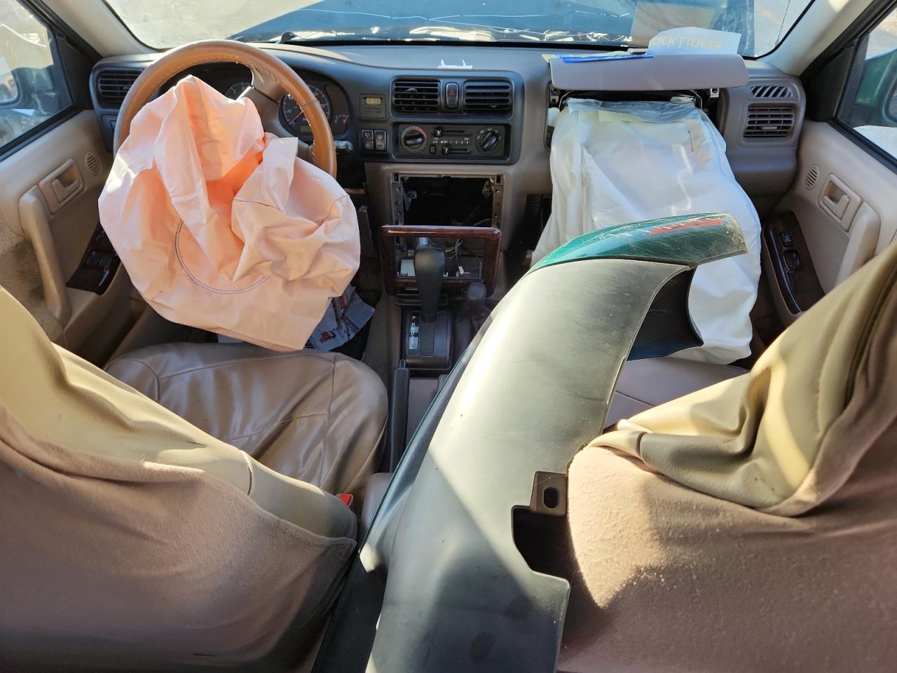 2000 Honda Passport Ex VIN: 4S6DM58W7Y4414833 Lot: 92814695