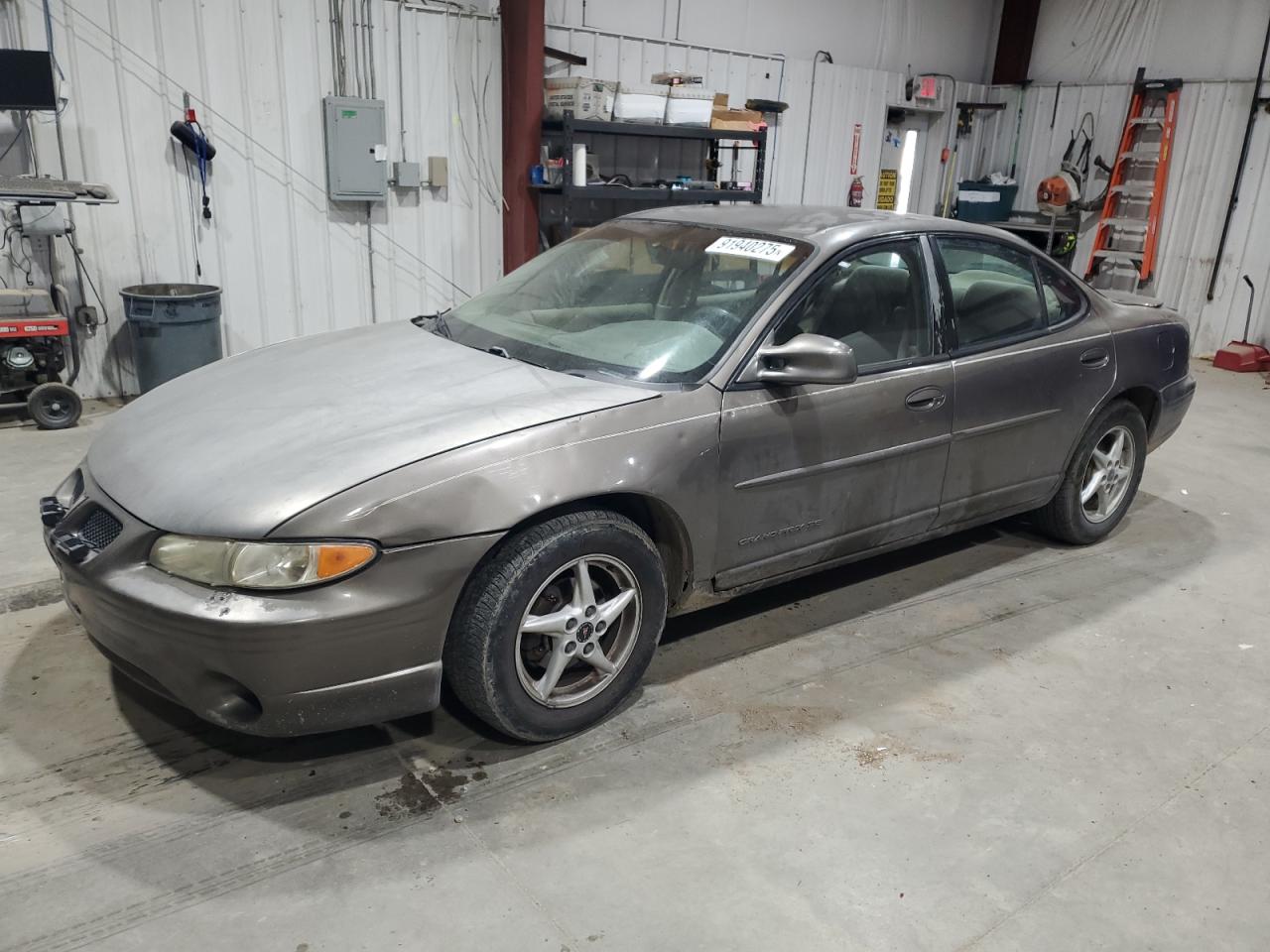 2001 Pontiac Grand Prix Se
