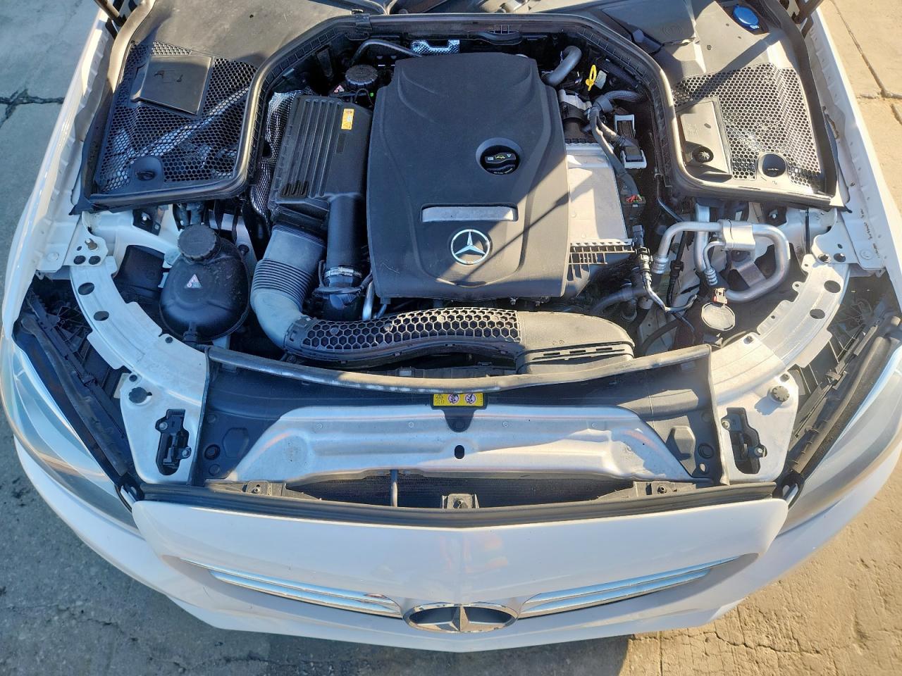 2017 Mercedes-Benz C 300 VIN: 55SWF4JB0HU201053 Lot: 91105395