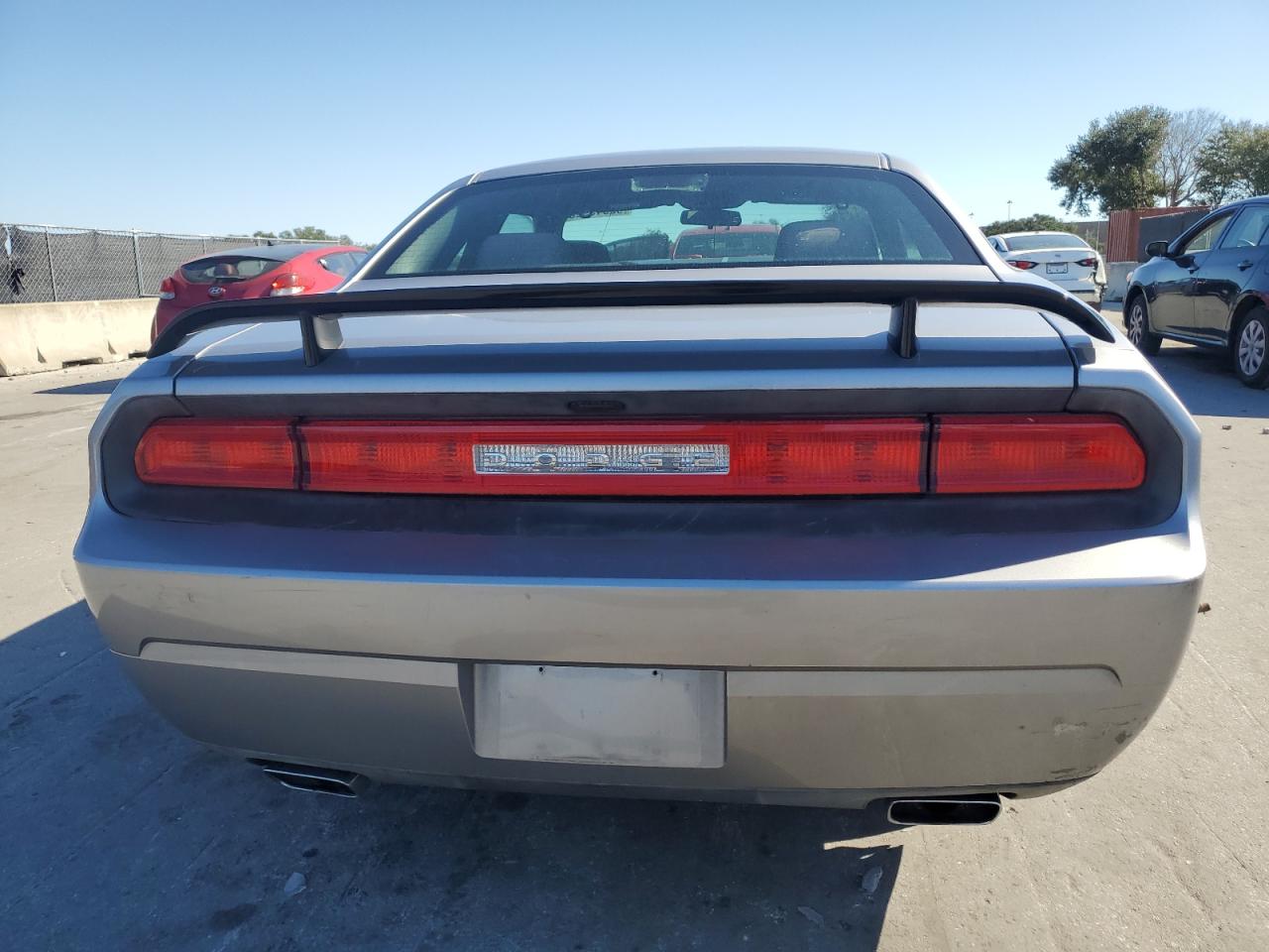 2011 Dodge Challenger VIN: 2B3CJ4DG6BH565653 Lot: 92915925