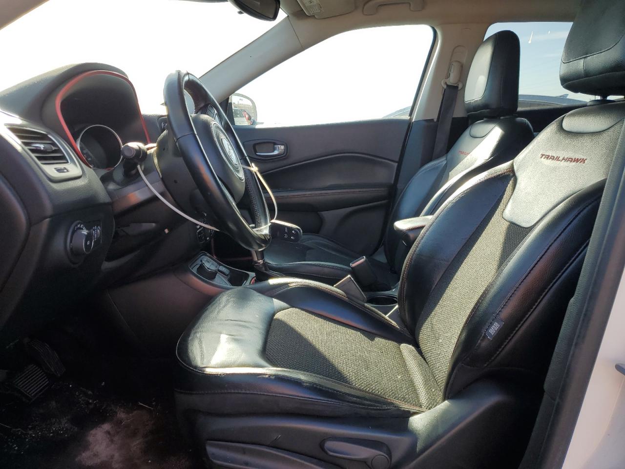 2019 Jeep Compass Trailhawk VIN: 3C4NJDDB9KT668827 Lot: 92767655