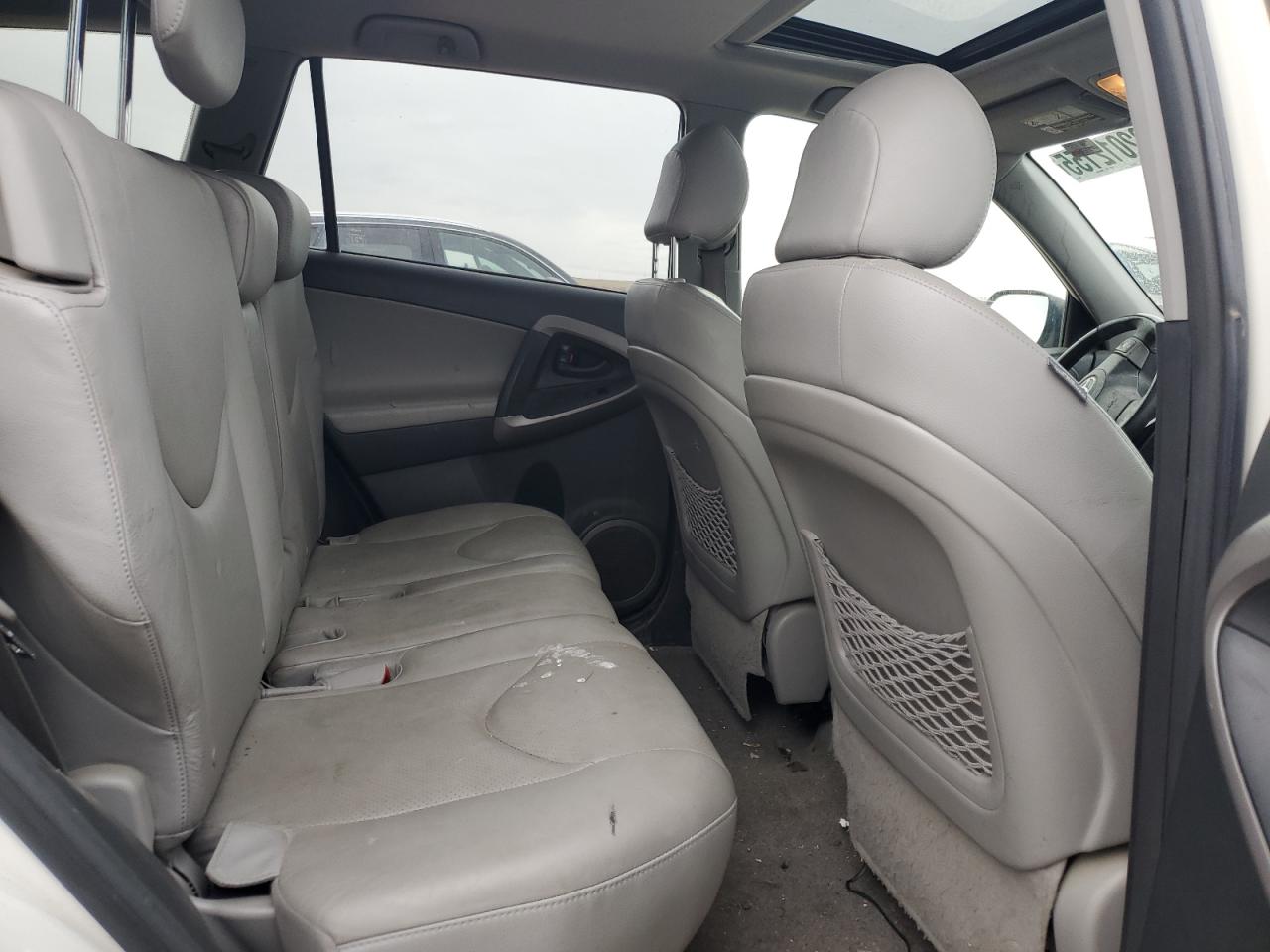 2008 Toyota Rav4 Limited VIN: JTMBK31V285064201 Lot: 92012155