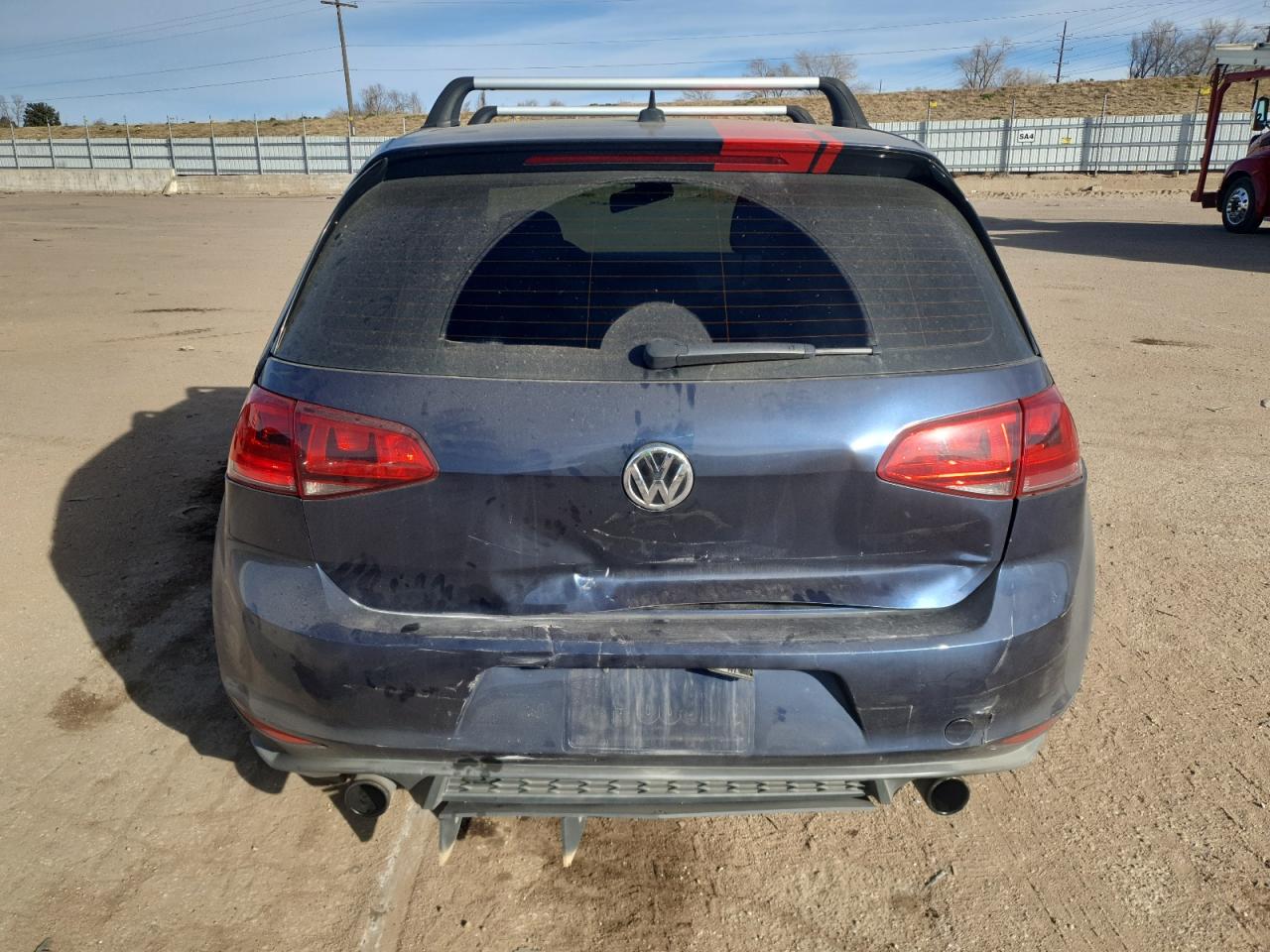 2015 Volkswagen Gti VIN: 3VWYT7AUXFM050718 Lot: 93376395