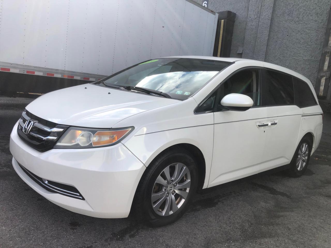 2014 Honda Odyssey Exl white van gasoline 5FNRL5H60EB112388 photo #3