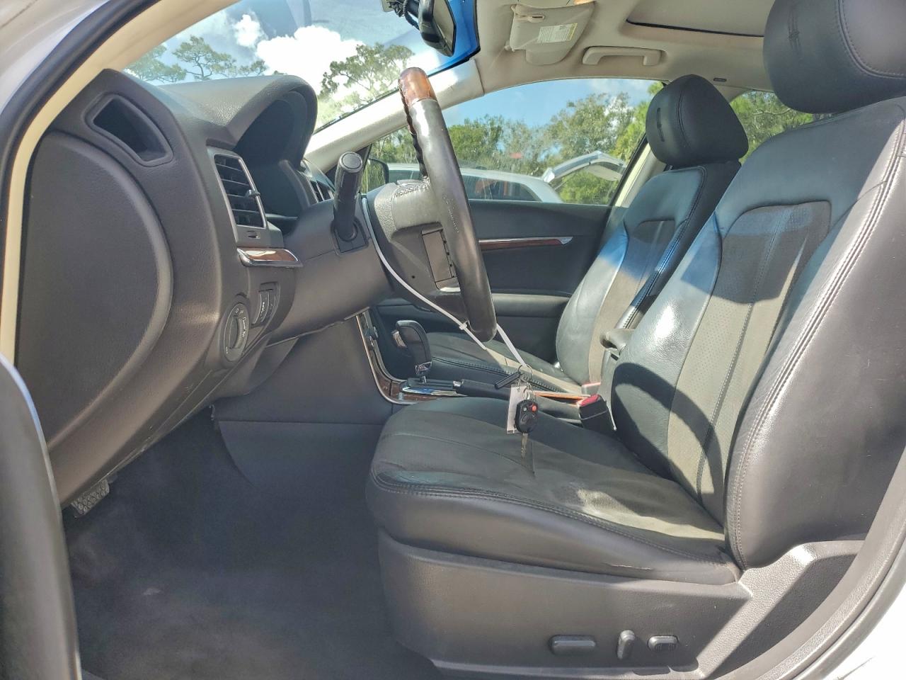 2011 Lincoln Mkz Hybrid VIN: 3LNDL2L30BR753570 Lot: 93629605