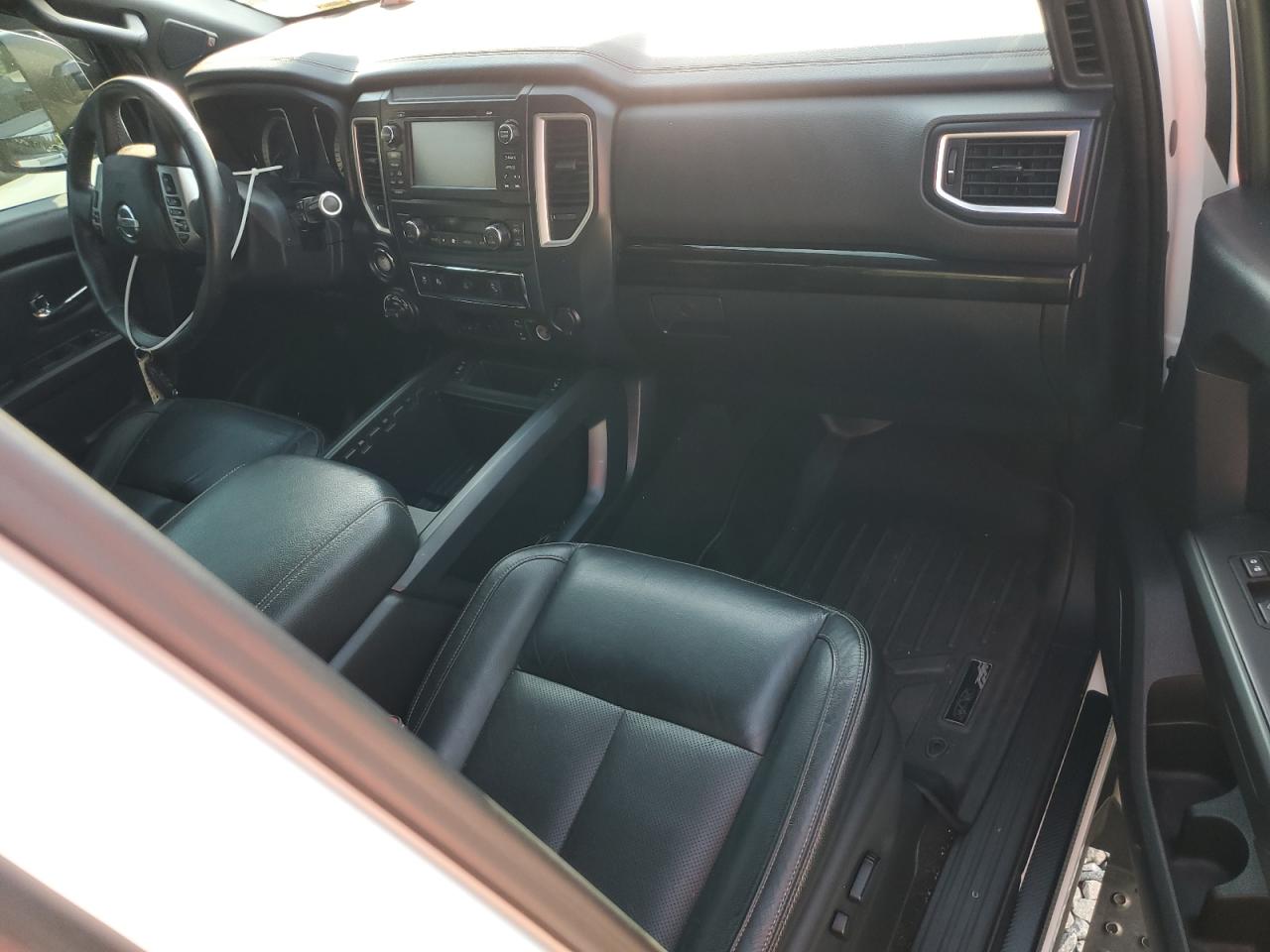 2018 Nissan Titan Xd Sl VIN: 1N6BA1F46JN543778 Lot: 93209405