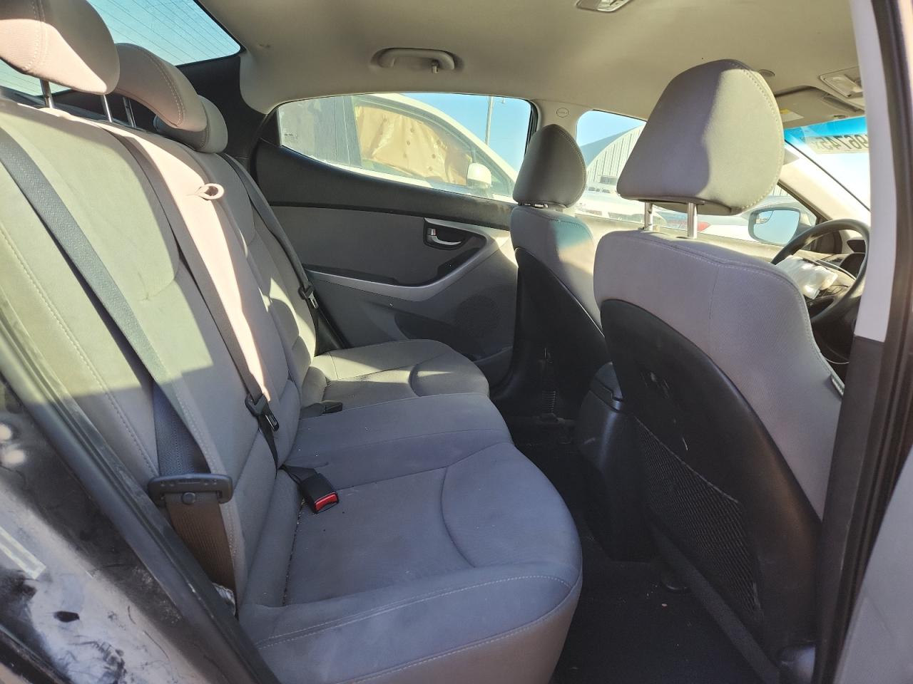 2015 Hyundai Elantra Se VIN: KMHDH4AE1FU265602 Lot: 92196745