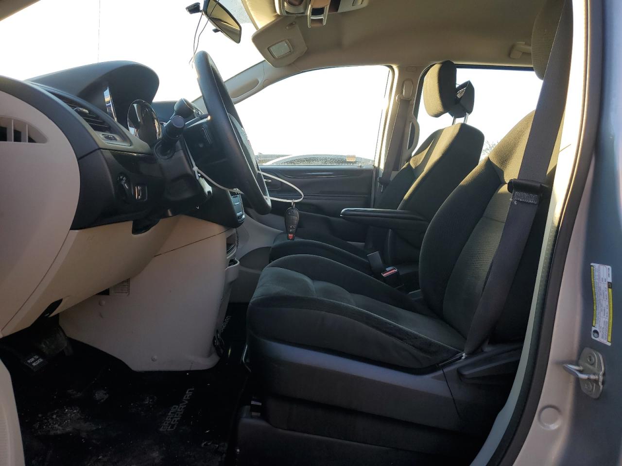 2017 Dodge Grand Caravan Se VIN: 2C4RDGBG1HR877208 Lot: 91410435