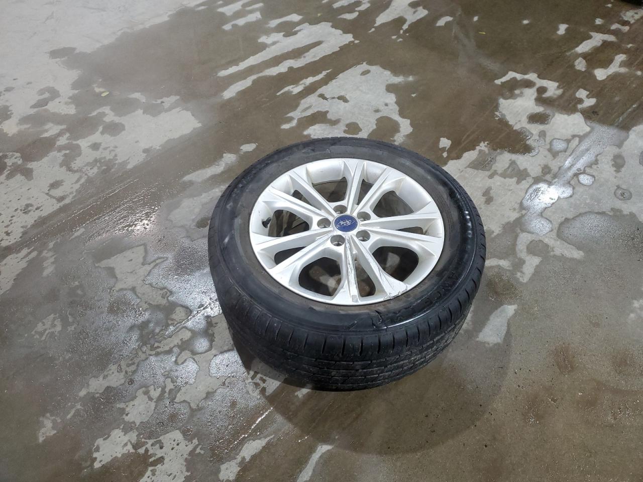 2017 Ford Escape Se VIN: 1FMCU0G98HUC99081 Lot: 92204295