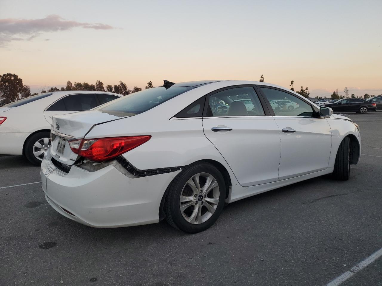 2013 Hyundai Sonata Se VIN: 5NPEC4AC7DH563987 Lot: 93882225